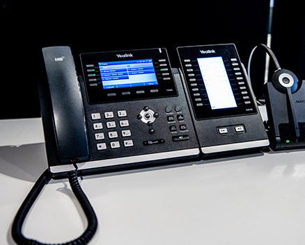 https://www.edsas.nl/wp-content/uploads/2021/02/telefooncentrales-edsas-oss.jpg